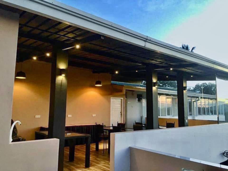Grand Orchid Residence Kandy Extérieur photo