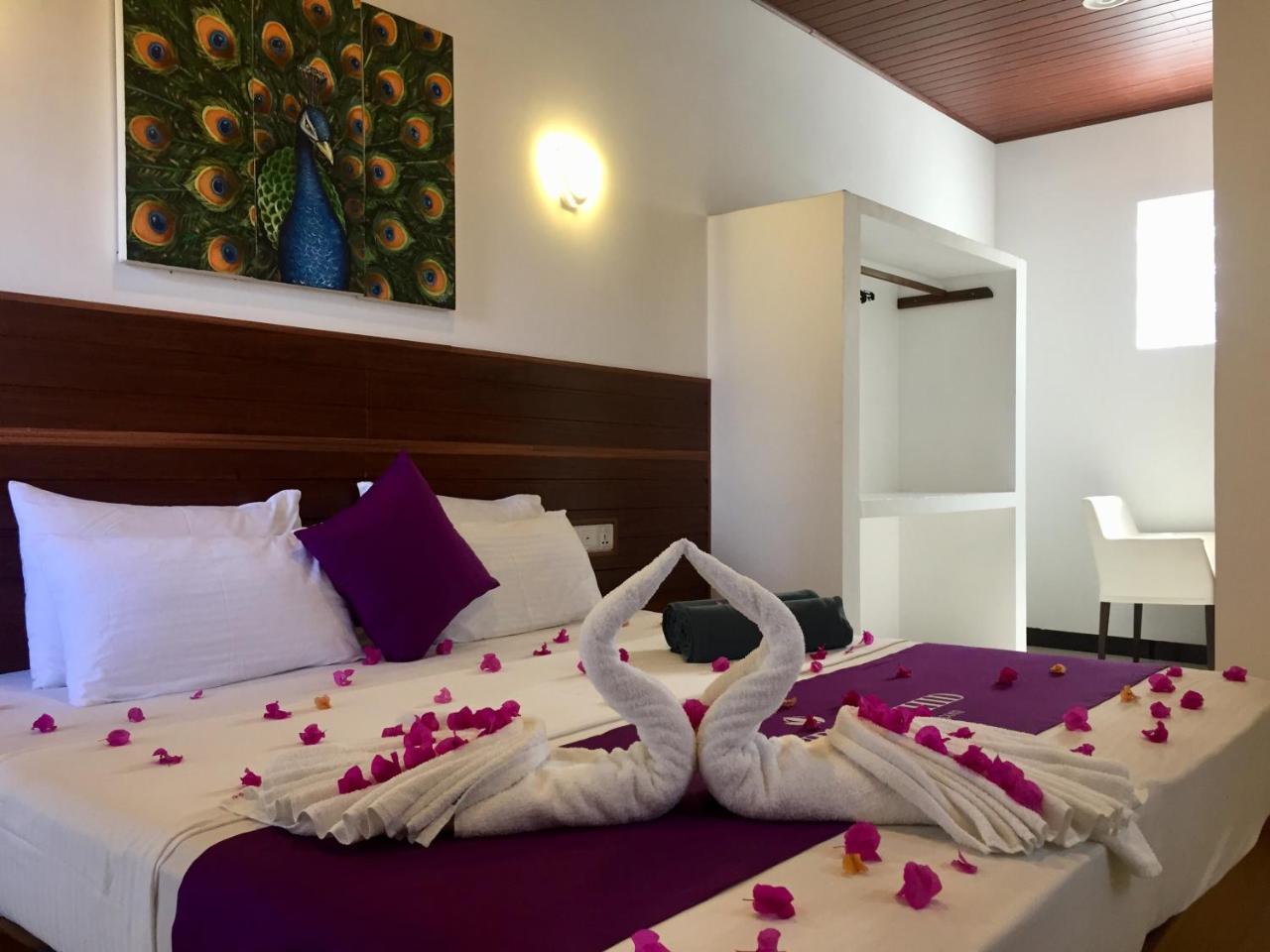 Grand Orchid Residence Kandy Extérieur photo